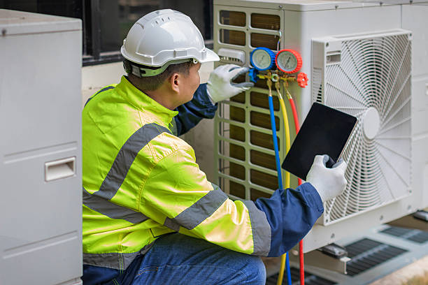 Professional Hvac technician working in Shannon, MS